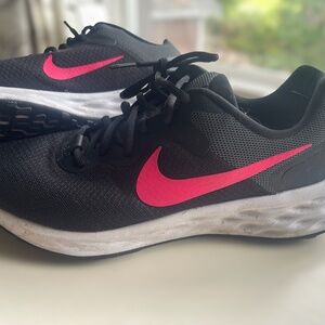 Womens Nike Running Shoes